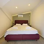 Villa Aura Luxury-modern Stylish For 6 Peeople Fethiye