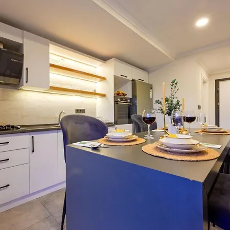 Aura Luxury-modern Stylish For 6 Peeople Fethiye