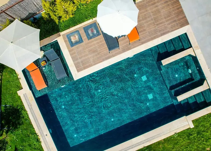 Aura Luxury-modern Stylish For 6 Peeople Vilă *