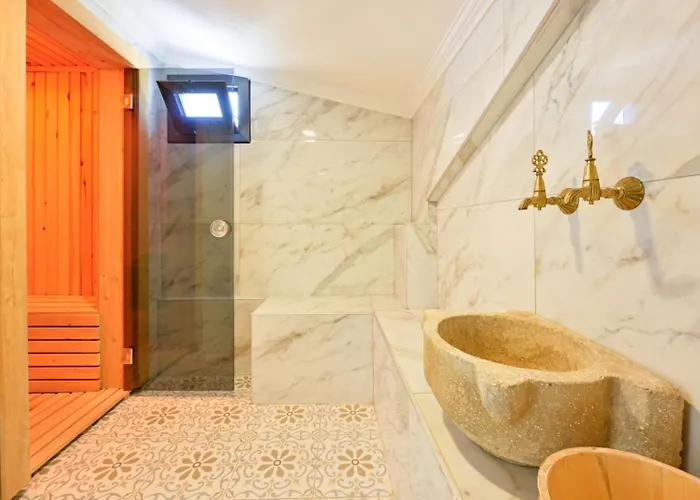 Aura Luxury-modern Stylish For 6 Peeople Vilă Fethiye