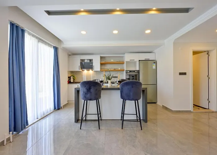 Aura Luxury-modern Stylish For 6 Peeople Villa